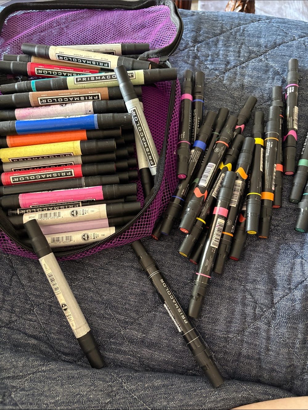 70 Prismacolor Dual-Tip Art Markers - Assorted Colors alcohol markers